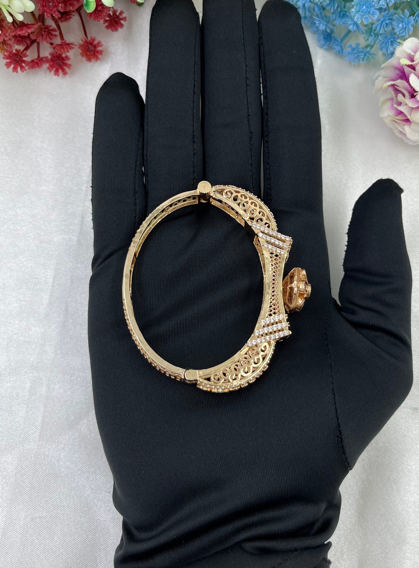 Royal Moissanite Kundan bracelet (Openable)