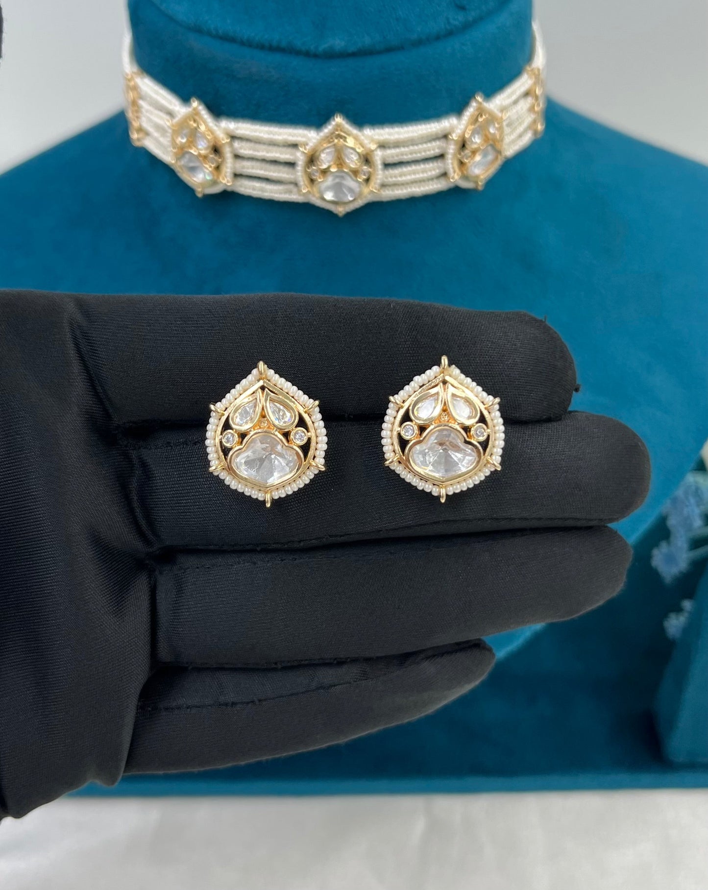 Pihu Moissanite Pearl Choker