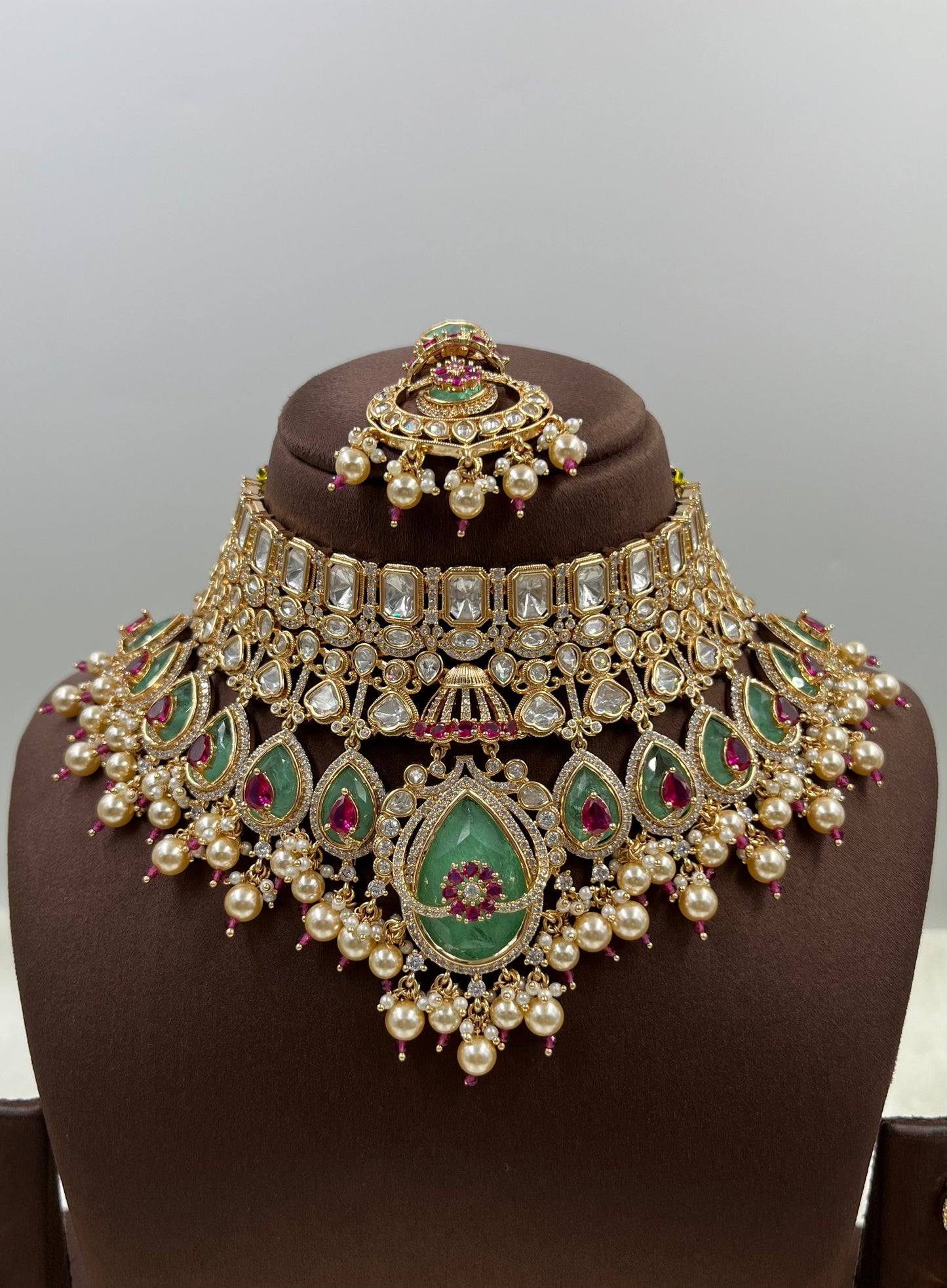 Bhargavi Moissanite Kundan Choker Necklace