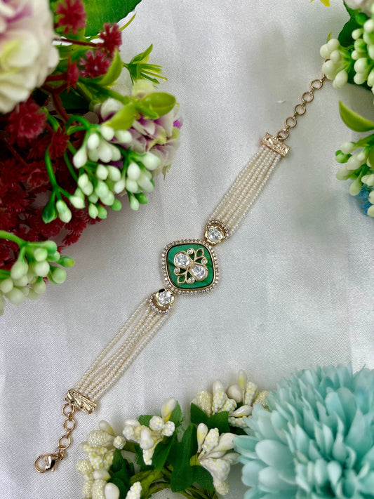 Trushine Pearl Bracelet