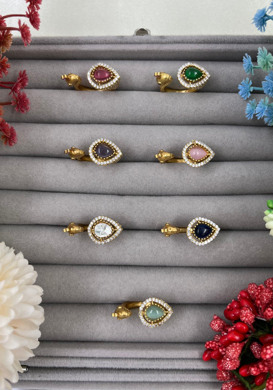The Royal Peackok Adjustable Kundan Finger Ring.