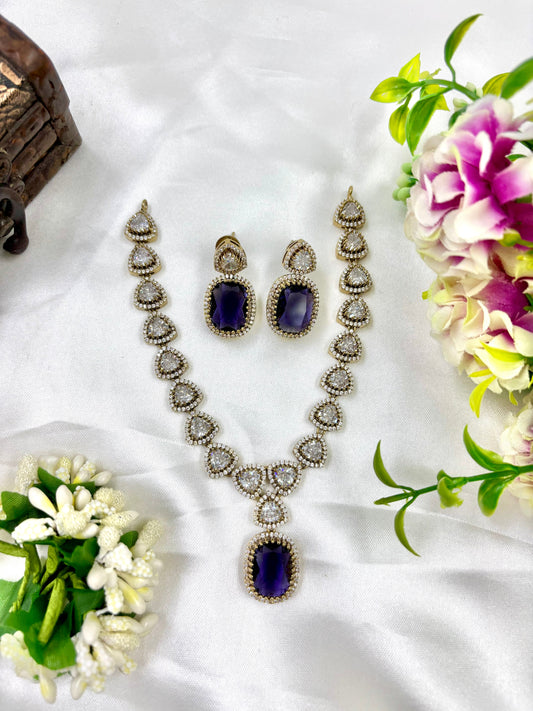 Victorian Jewellery close-up view