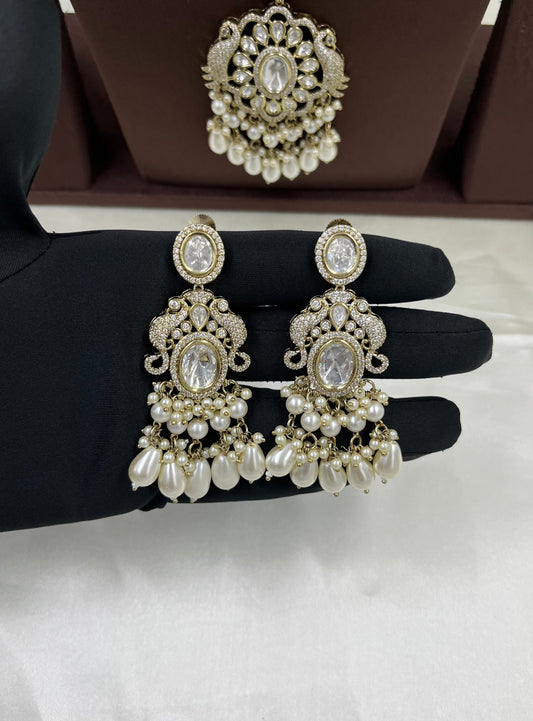 Kruti Premium Moissanite Necklace