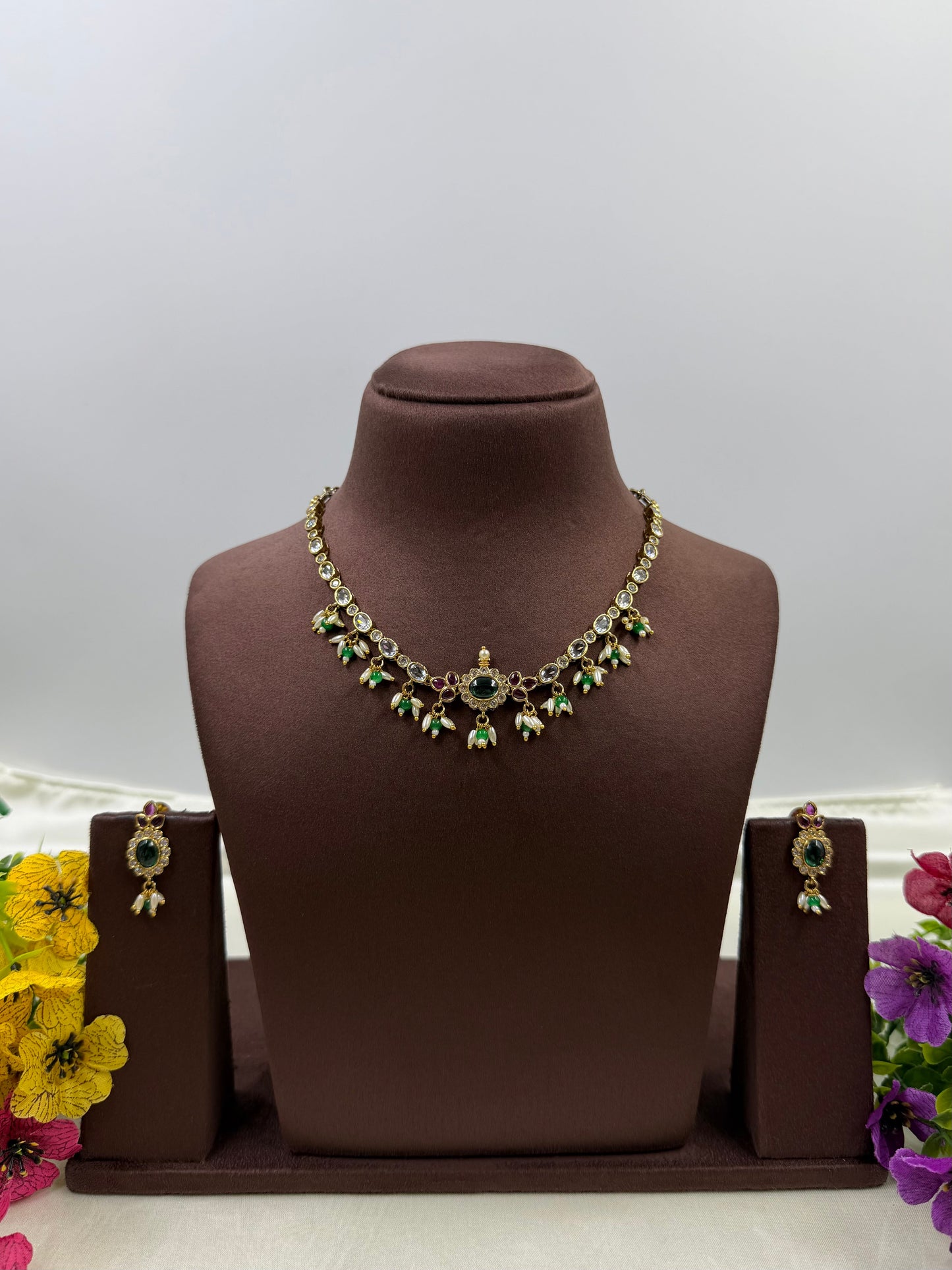 Noor Victorian Delicate Necklace