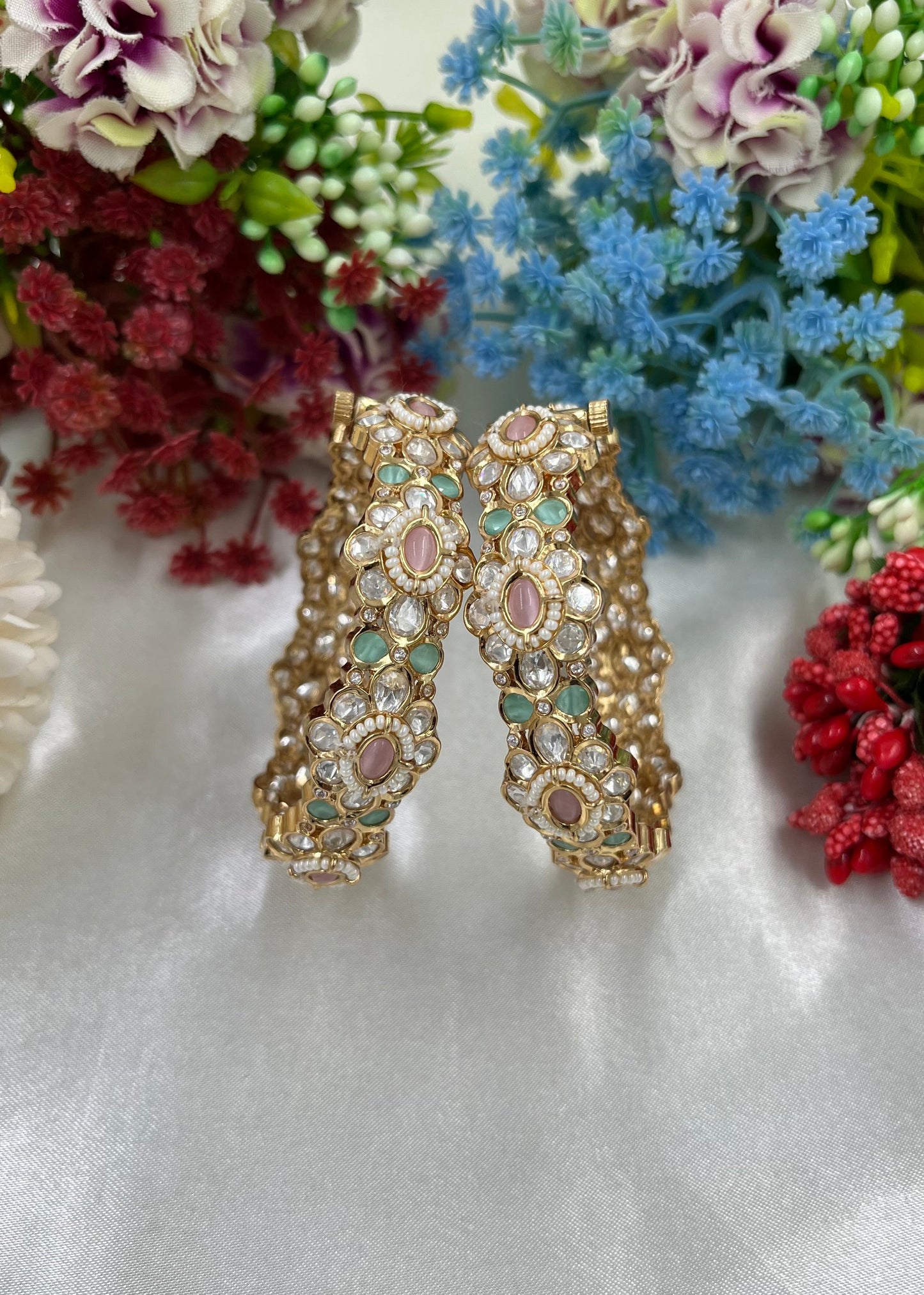 Swara Moissanite Kundan Bangles (Openable)
