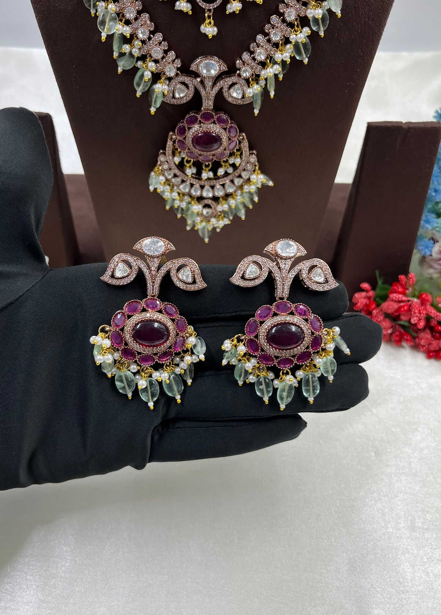 Viva Premium Antique Rose Victorian Necklace Set