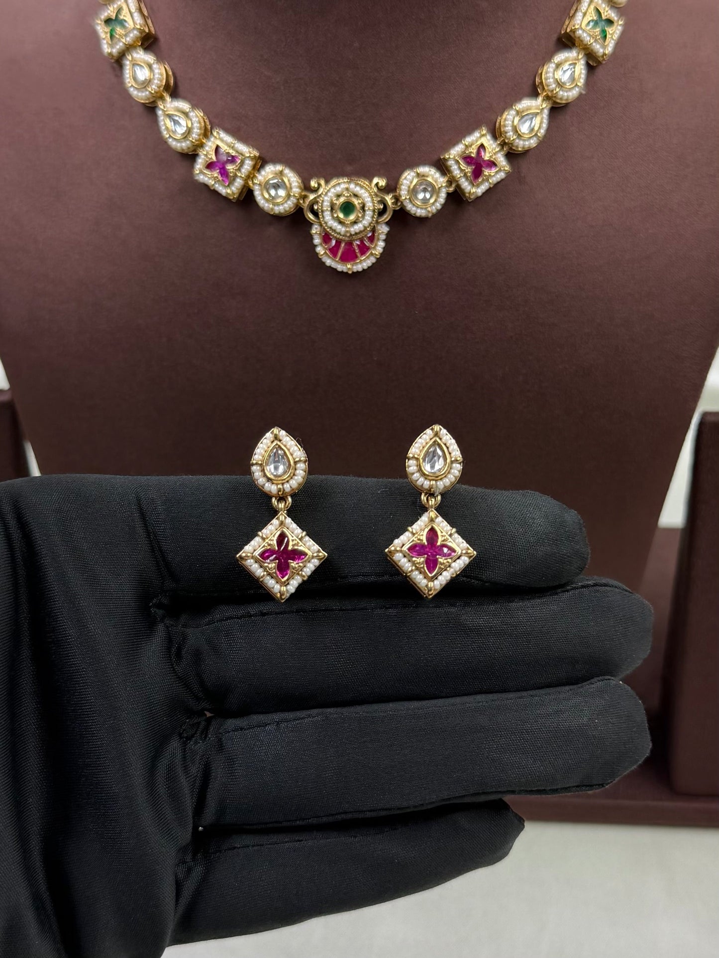 Avantika Heritage Delicate Necklace