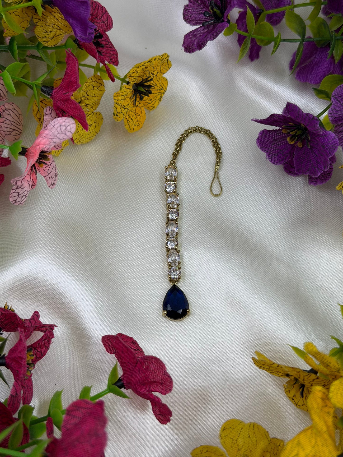 Neeta Victorian American Diamond Mang Tika