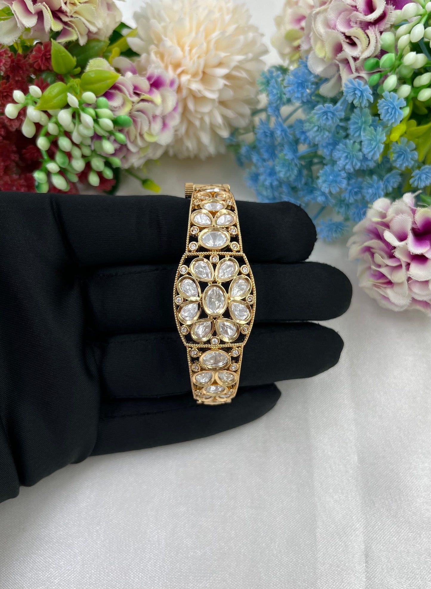 Renu Moissanite Kundan bracelet (Openable)