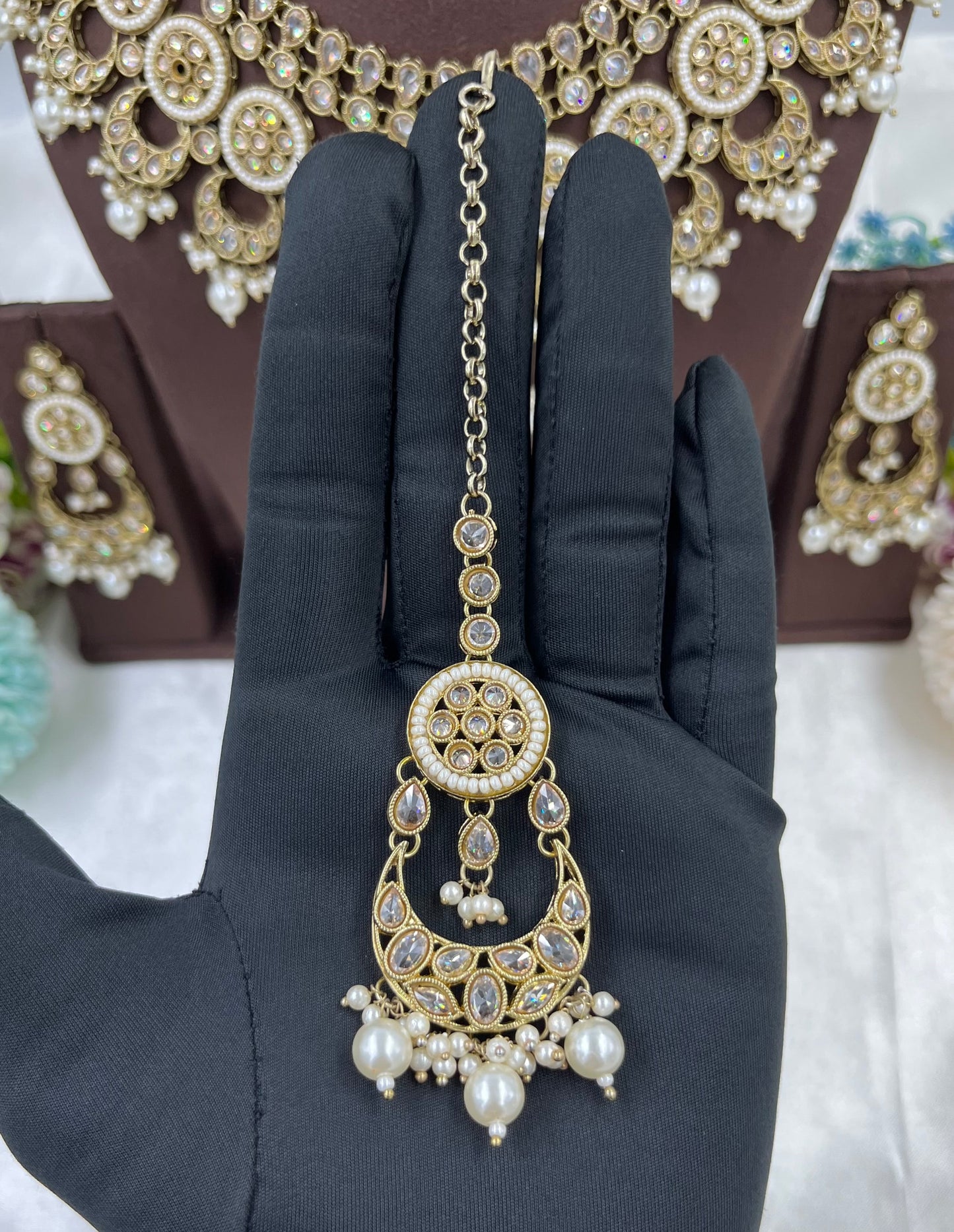Jashn Premium Victorian Ad Necklace