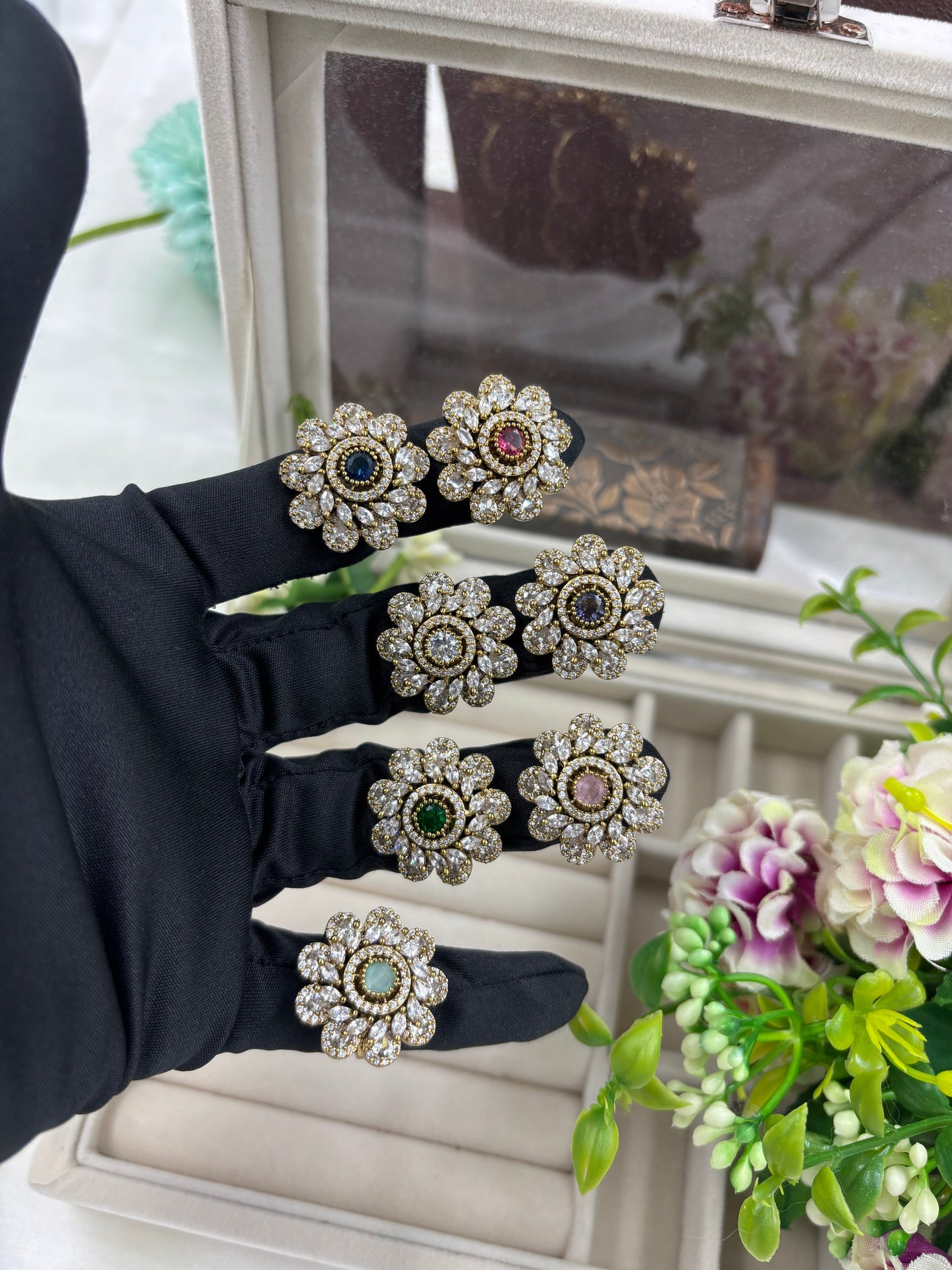 Sioa Premium Victorian American Diamond Fingering