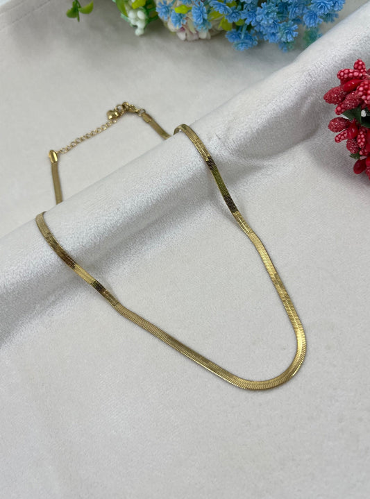 Liquid Chain Pendant close-up view