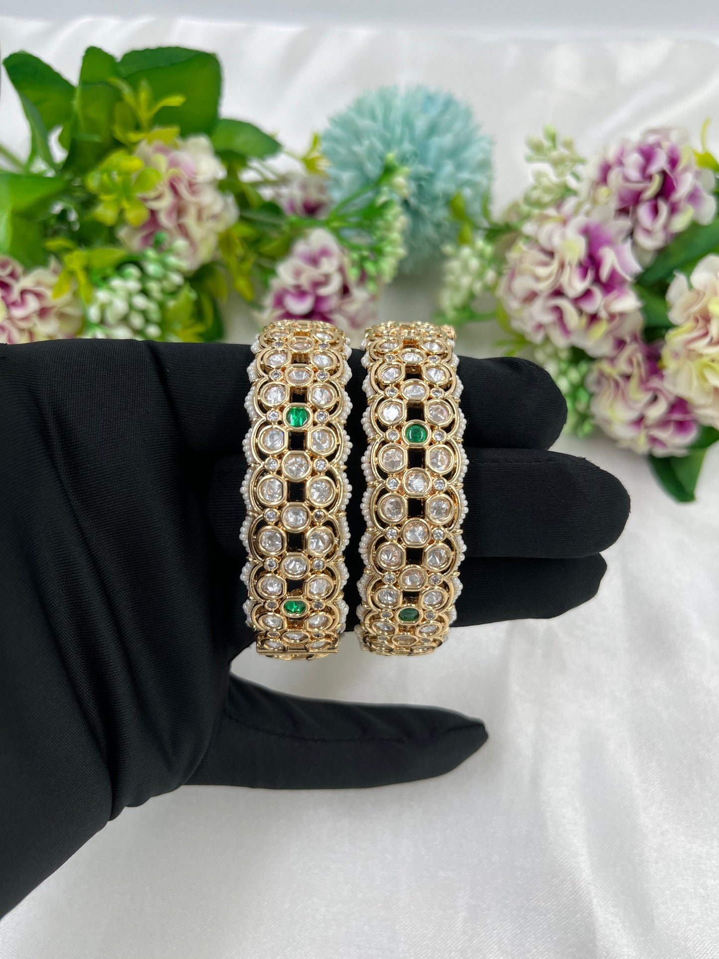 Divya Moissanite Kundan Premium Bangles Set