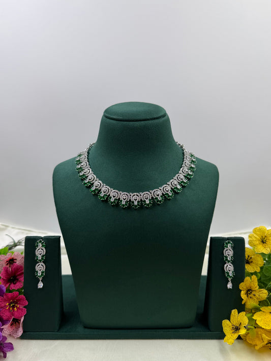 Sophia Necklace Set close-up view