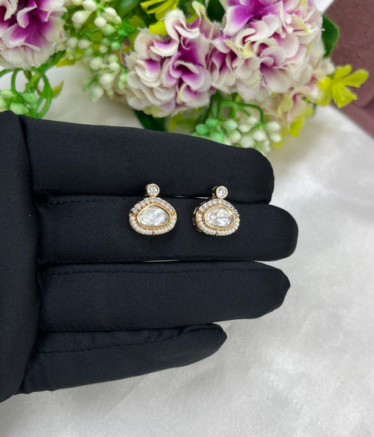 Noor Solitaire Chain Necklace