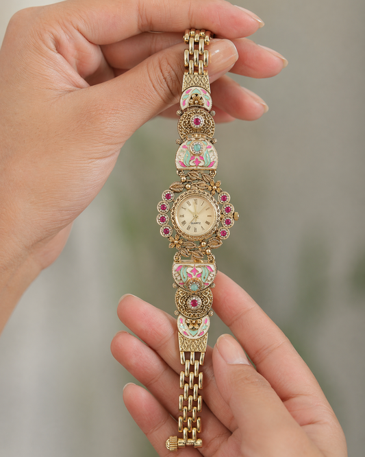 Prachi Heritage Watch close-up view