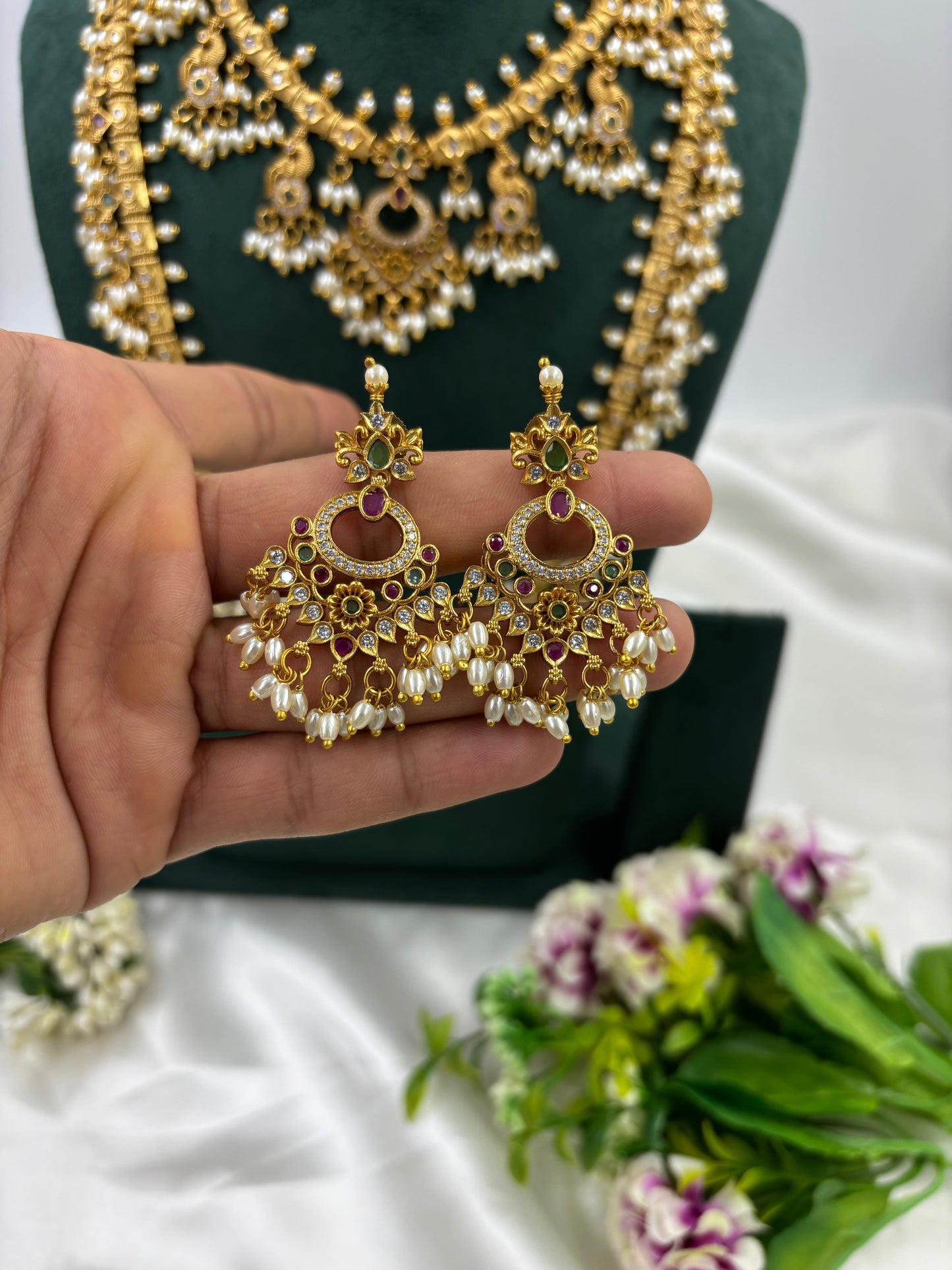HEERA TRADITIONAL GOLD PLATED COMBO SET