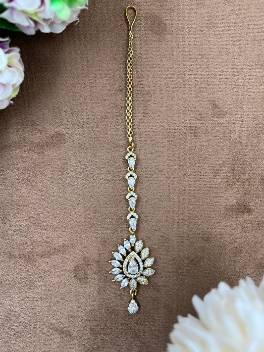 Lily Victoria Ad Mang Tika