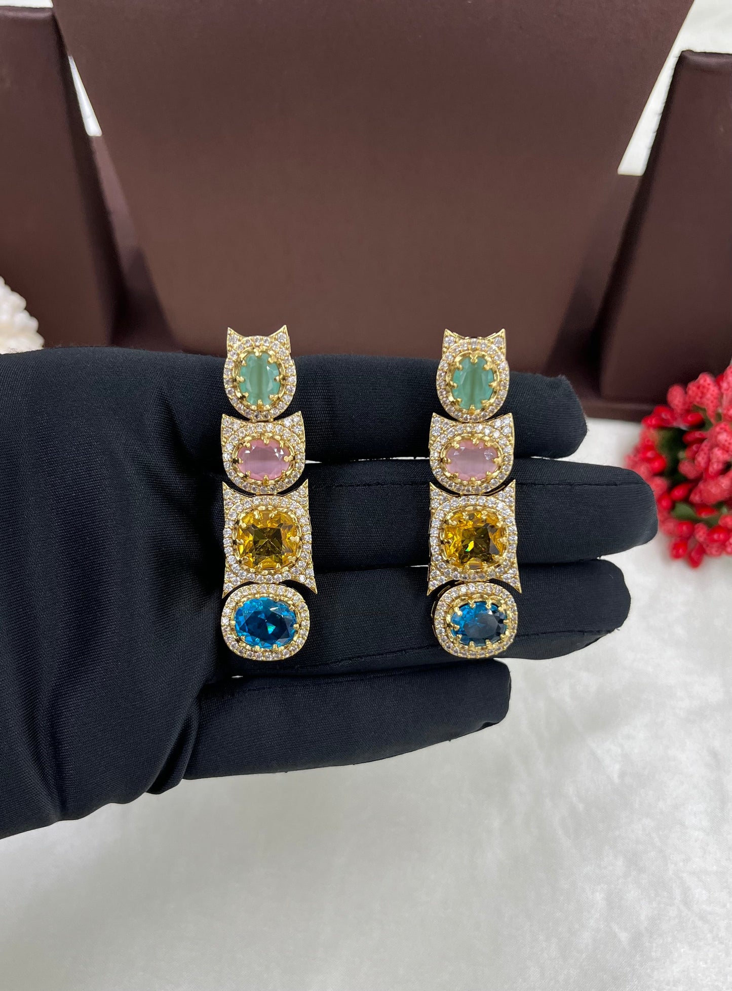 Satrangi Ad Multi Choker