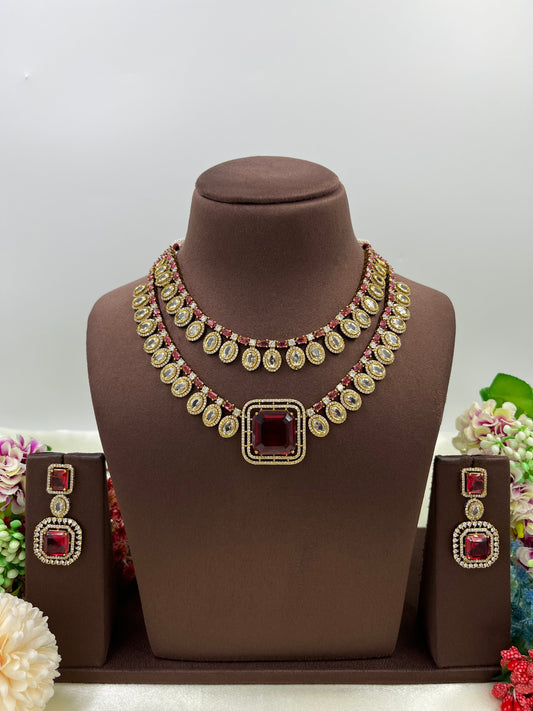 MINA Victorian Necklace Set close-up view