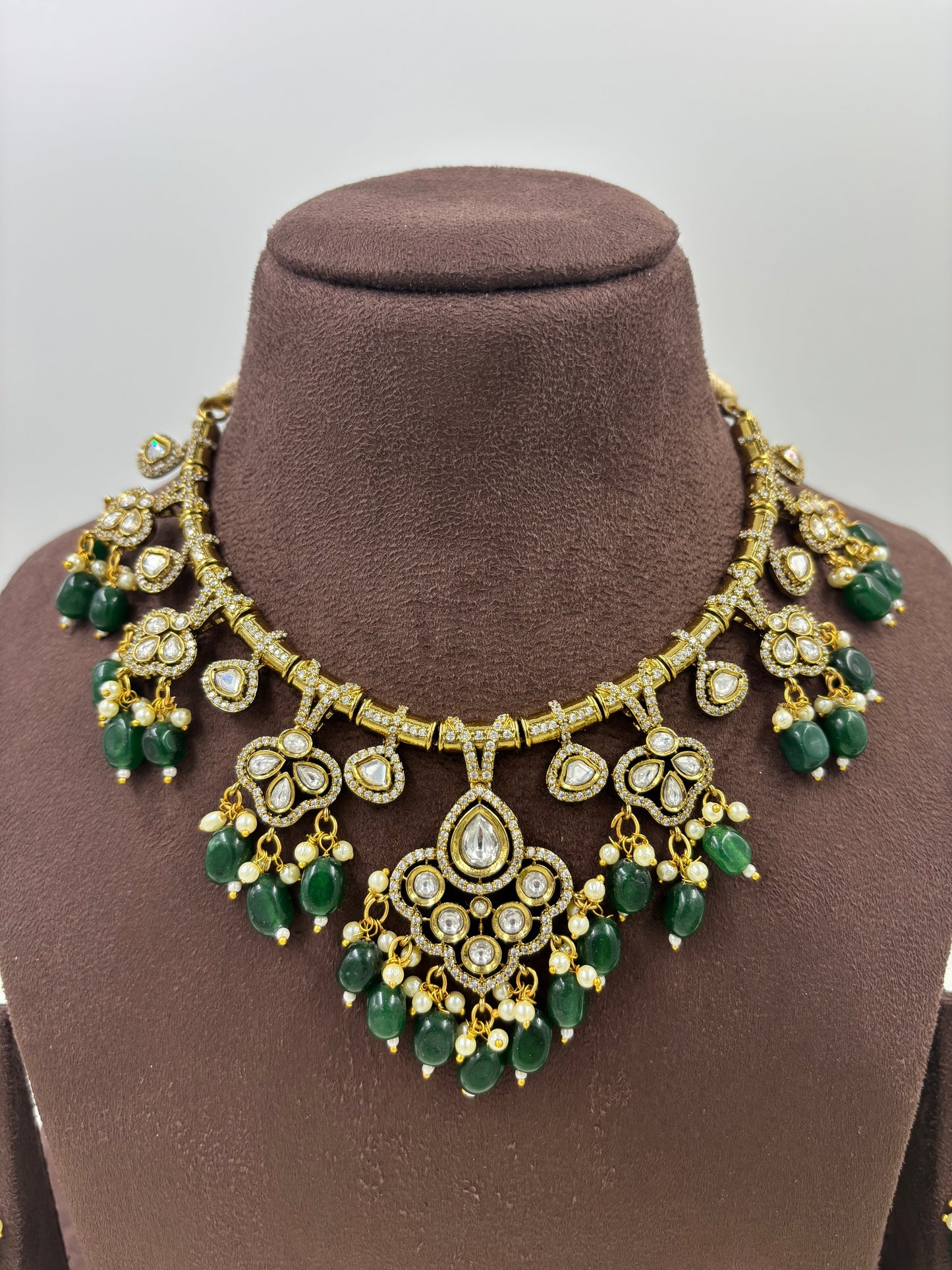 Royal Hasli Kundan Necklace