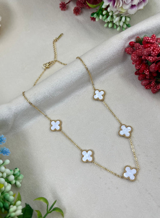 Marble Chain Pendant close-up view
