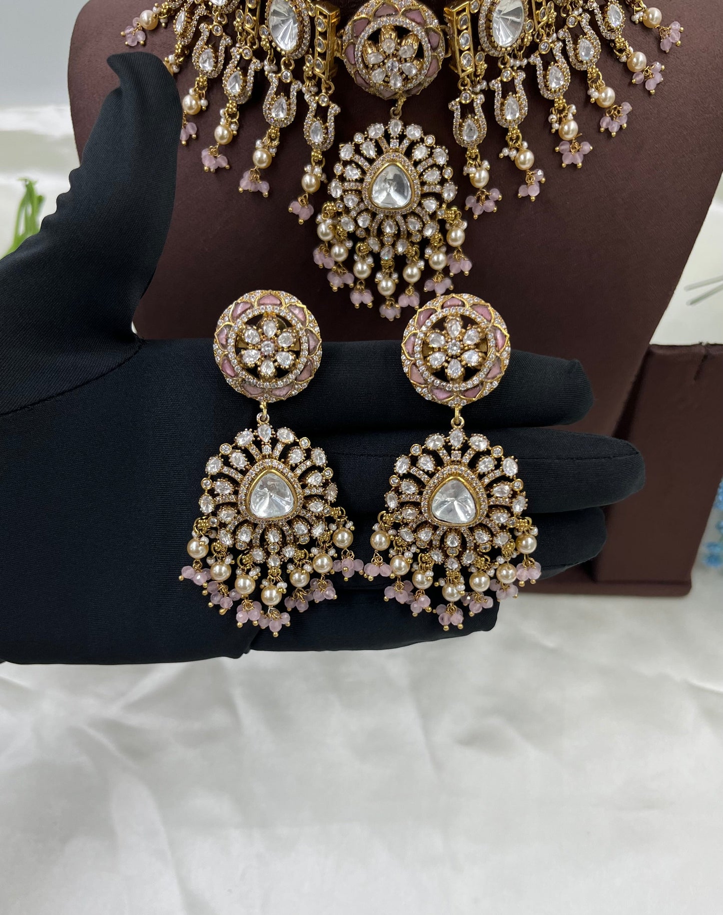 Indre Moissanite Choker Necklace