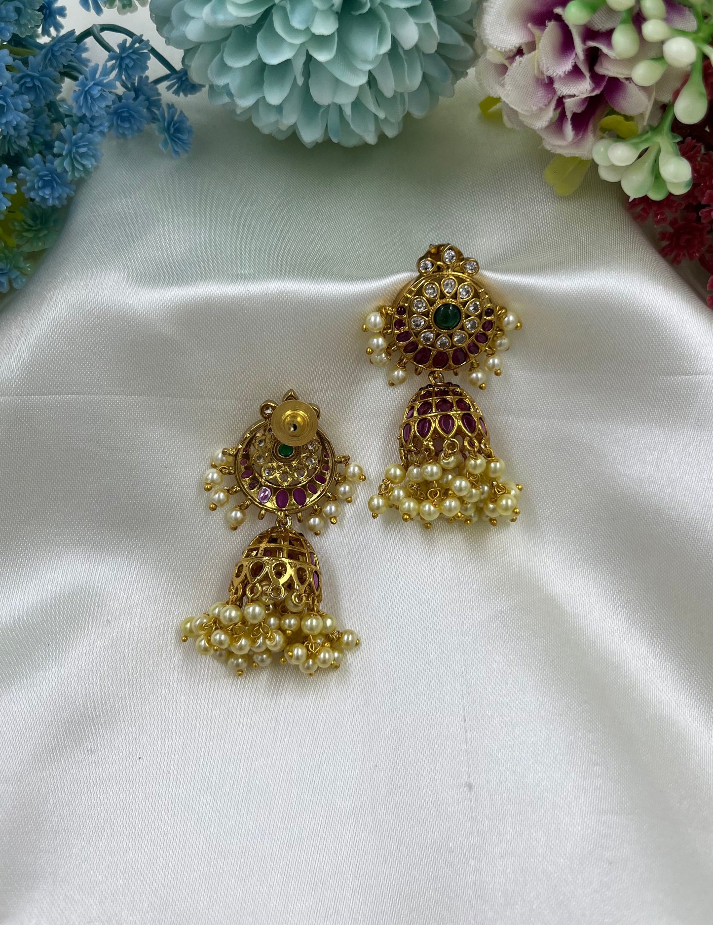 Sarika Traditional Jumka