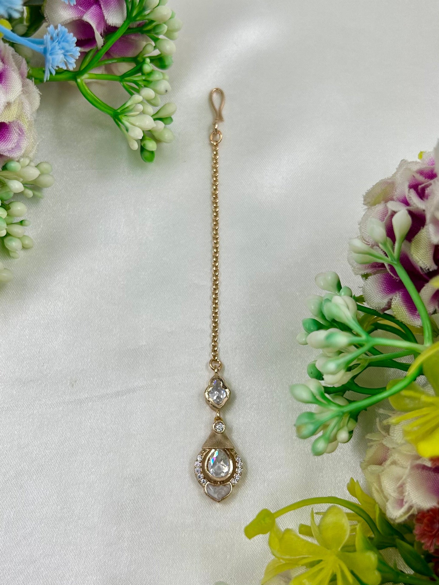 Disha Moissanite Mang Tika