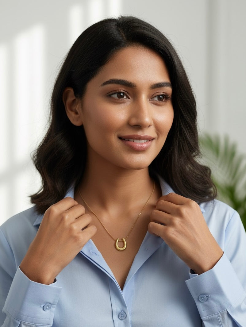 Ode Gold Necklace