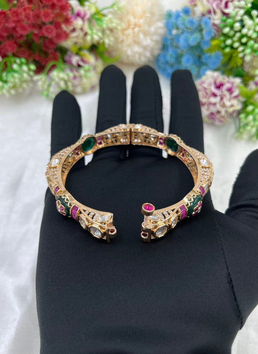 Rujani Moissanite Kundan Bangles (Openable)