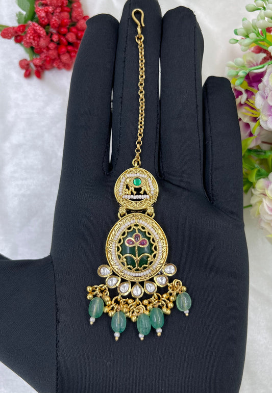 Manasvi Heritage Choraski Tika