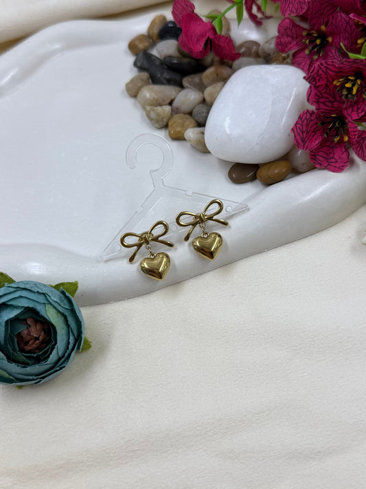 Gracie Earrings close-up view