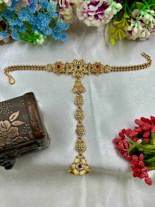 Teju Traditional Hath Panja (One Pis)