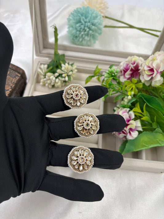 Oja Premium Moissanite Kundan Fingering