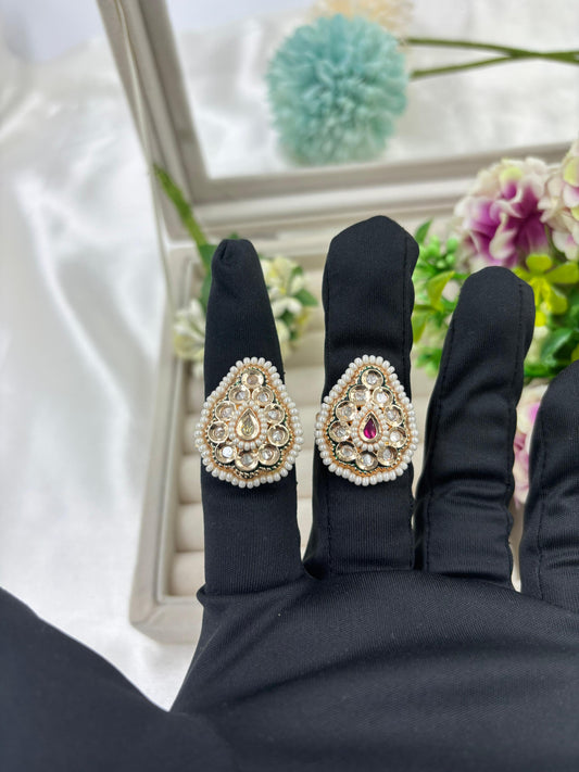 Nivi Premium Moissanite Kundan Fingering