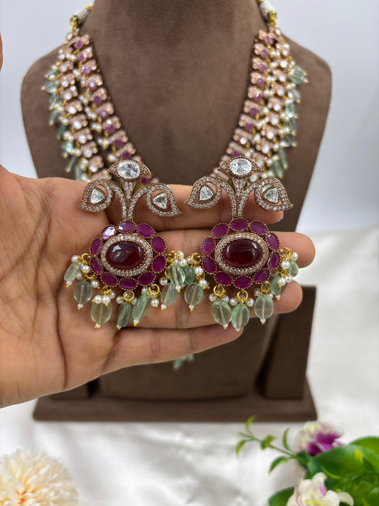 Viva Premium Antique Rose VictorianNecklace Set