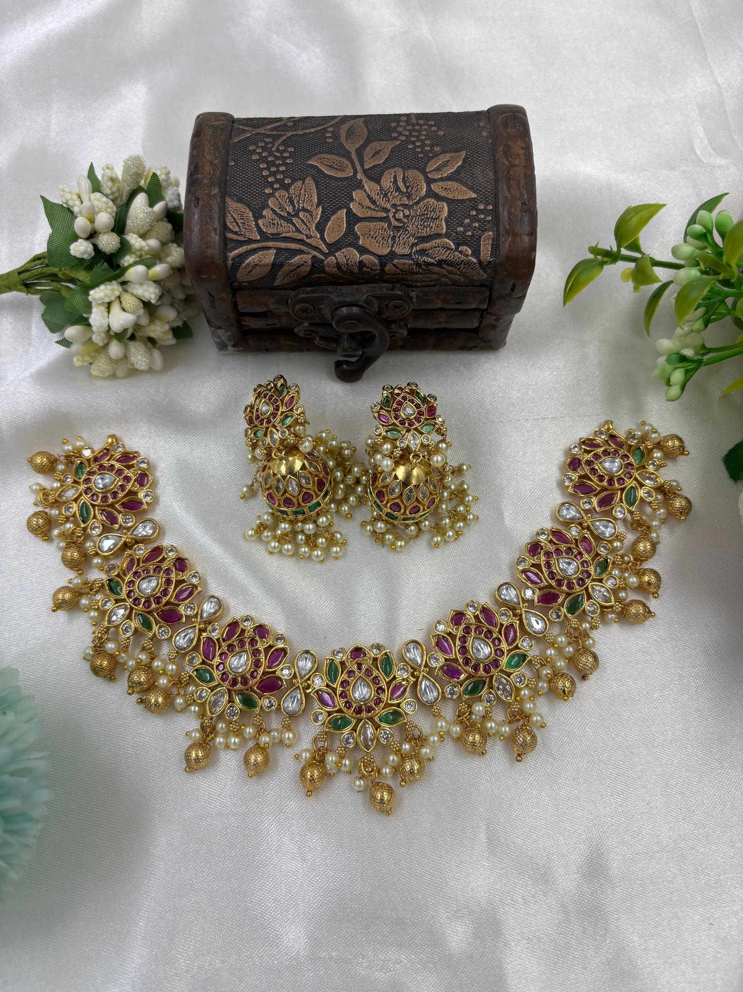 Wina Premium Antique Gold Necklace Set