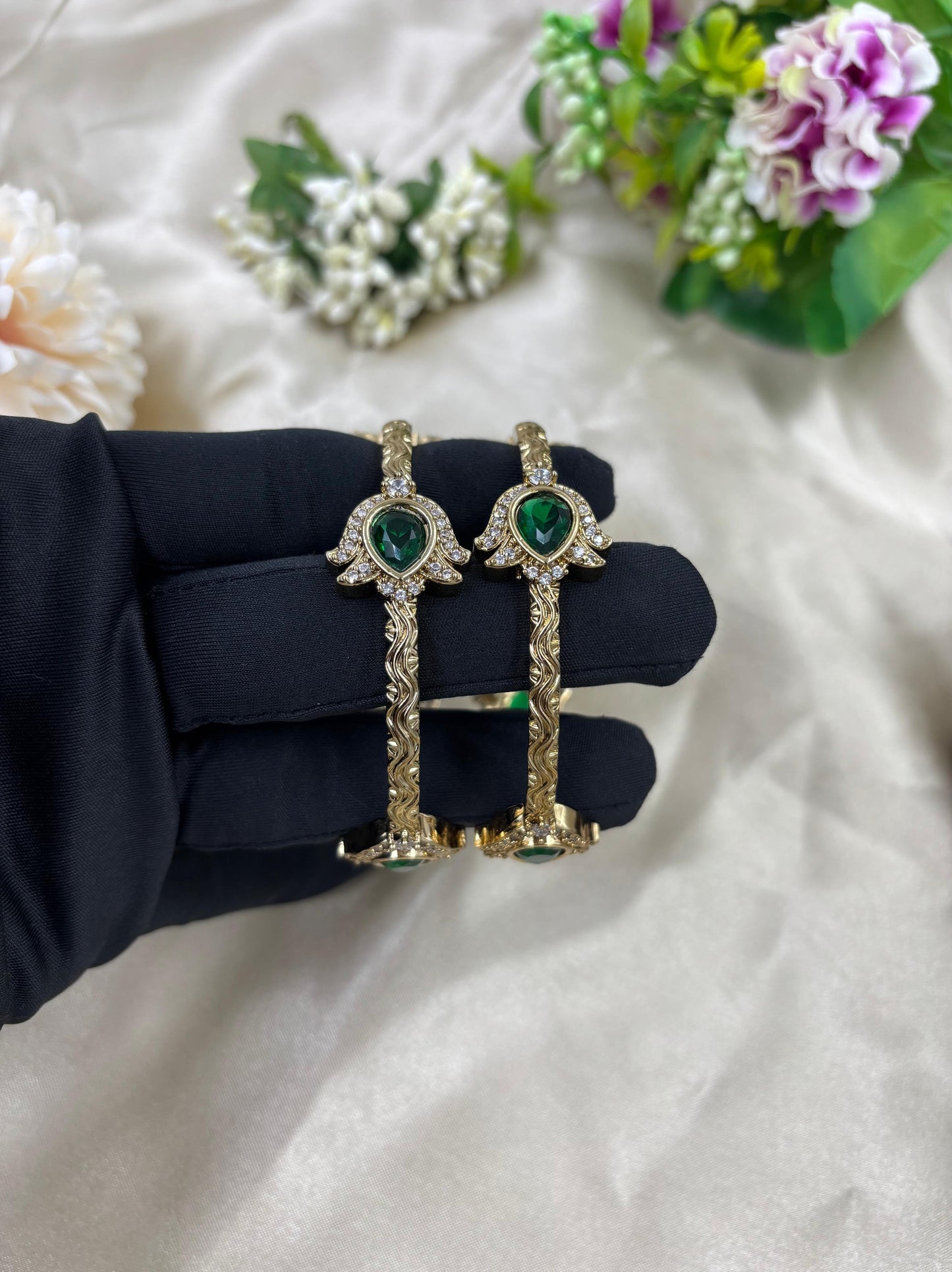 Rizvi Premium Victorian Bangles