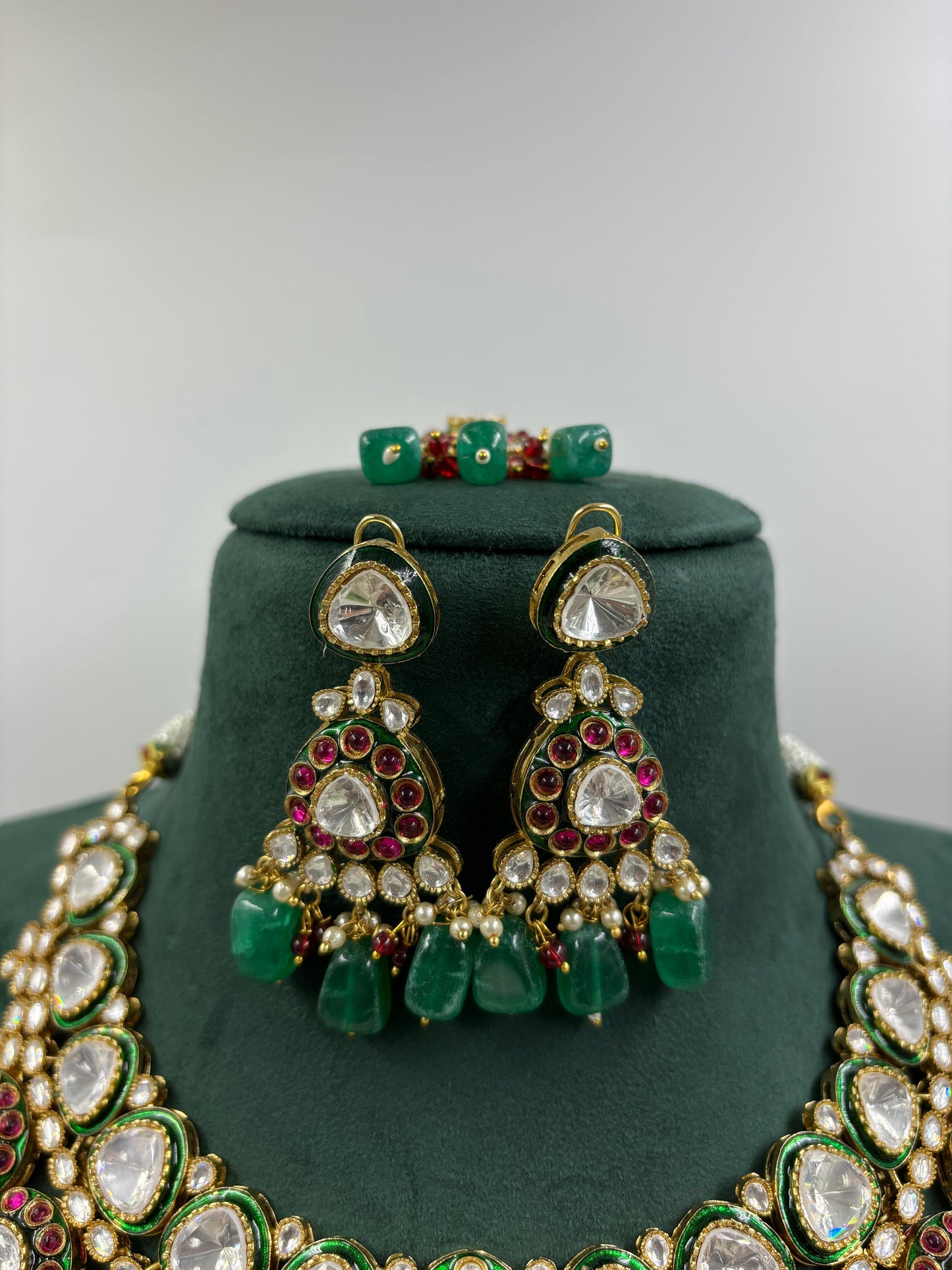 Viman Moissanite Kundan Meenakari Necklace Set