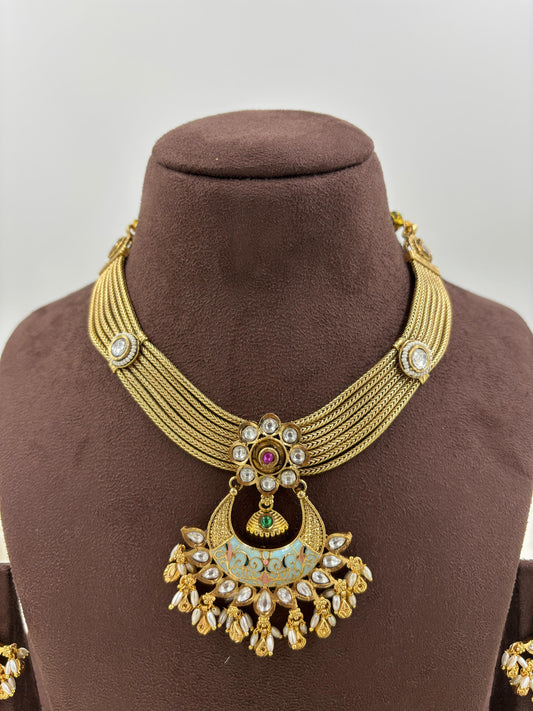 Kanth Chain Hasli Antique Gold Necklace Set