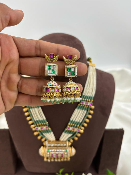 Raveen Patwa Antique Gold Necklace Set