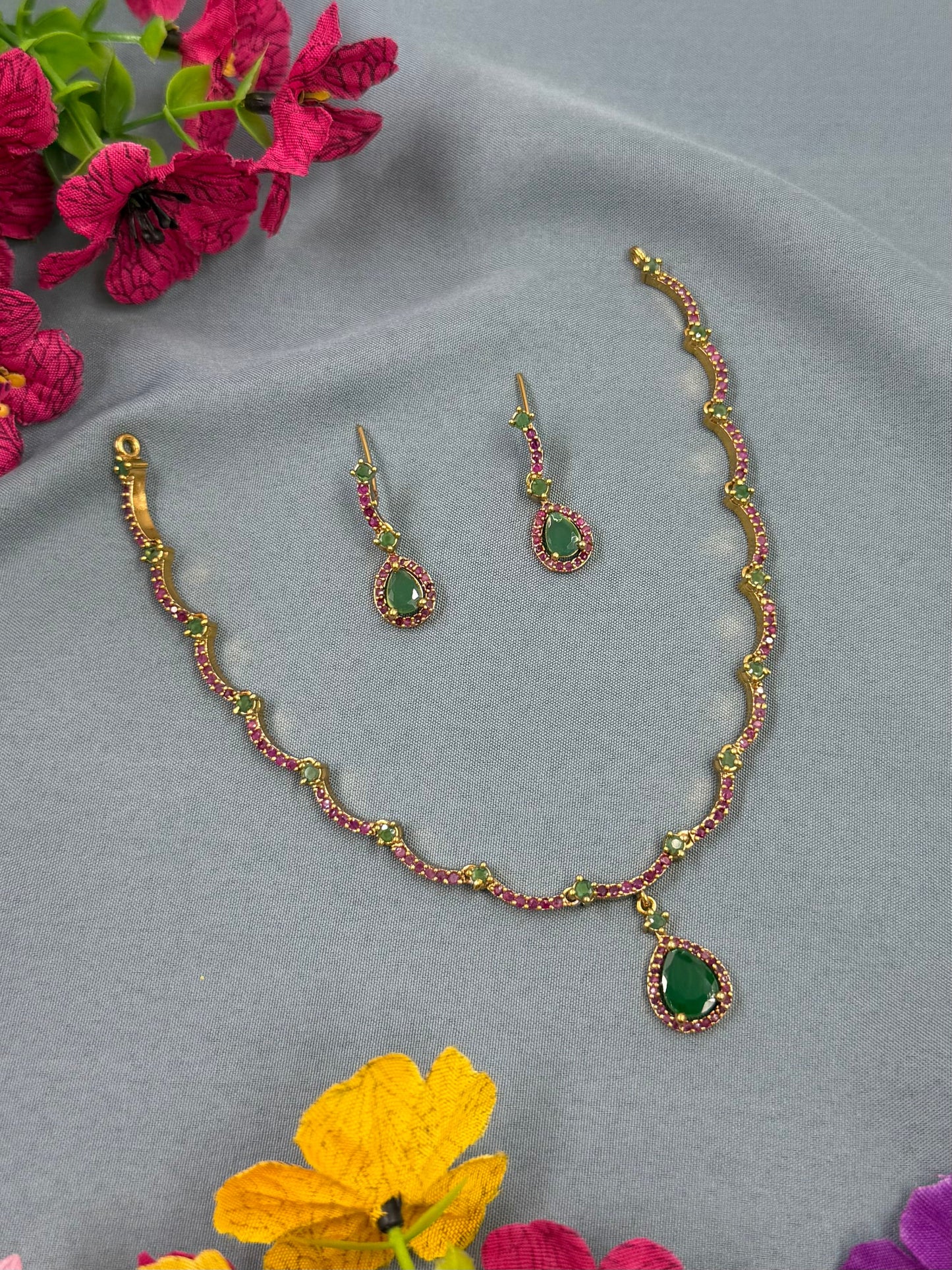 Dipti Victorian Delicate Necklace