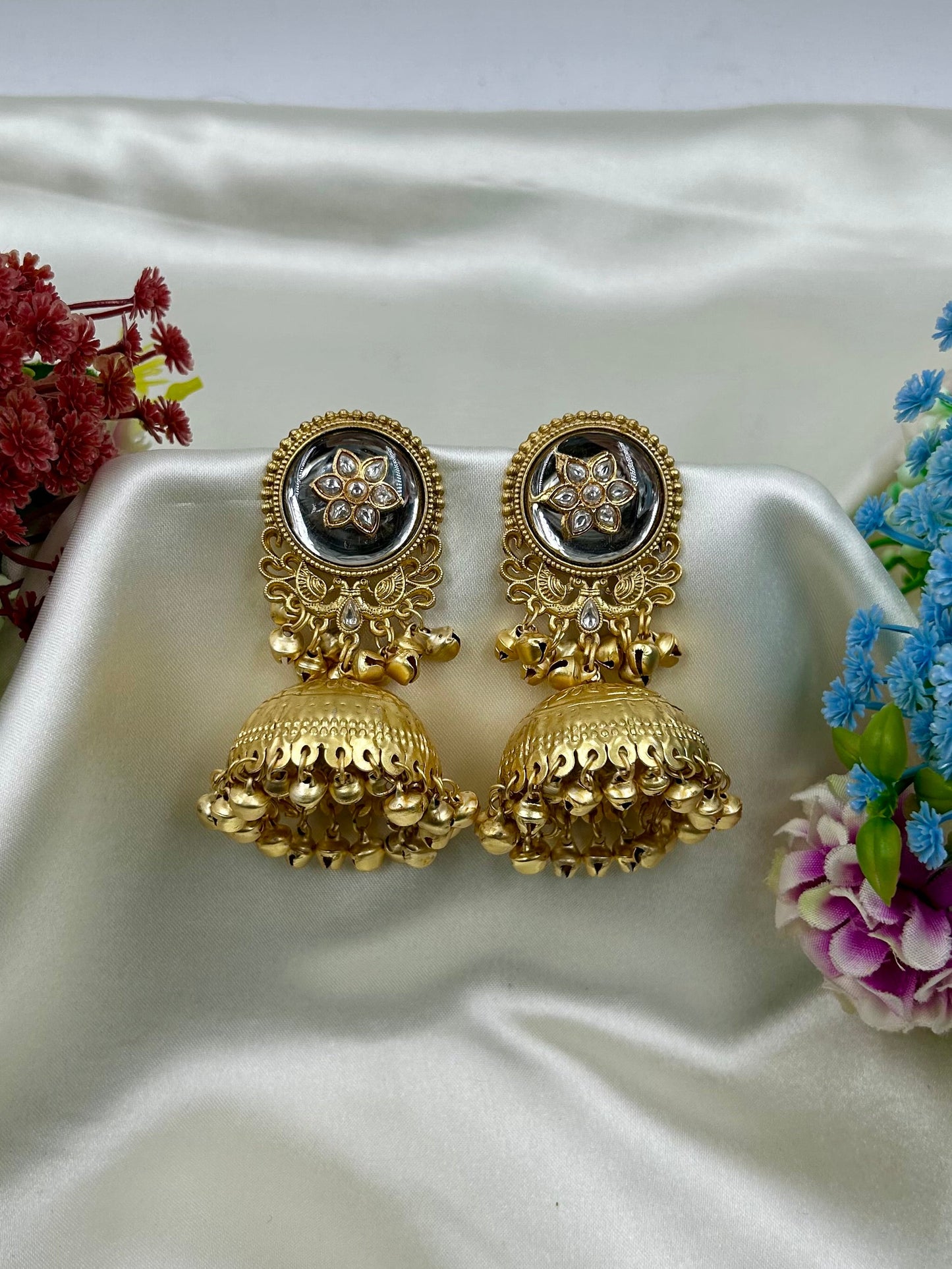 Khushi Kashmiri Jhumka