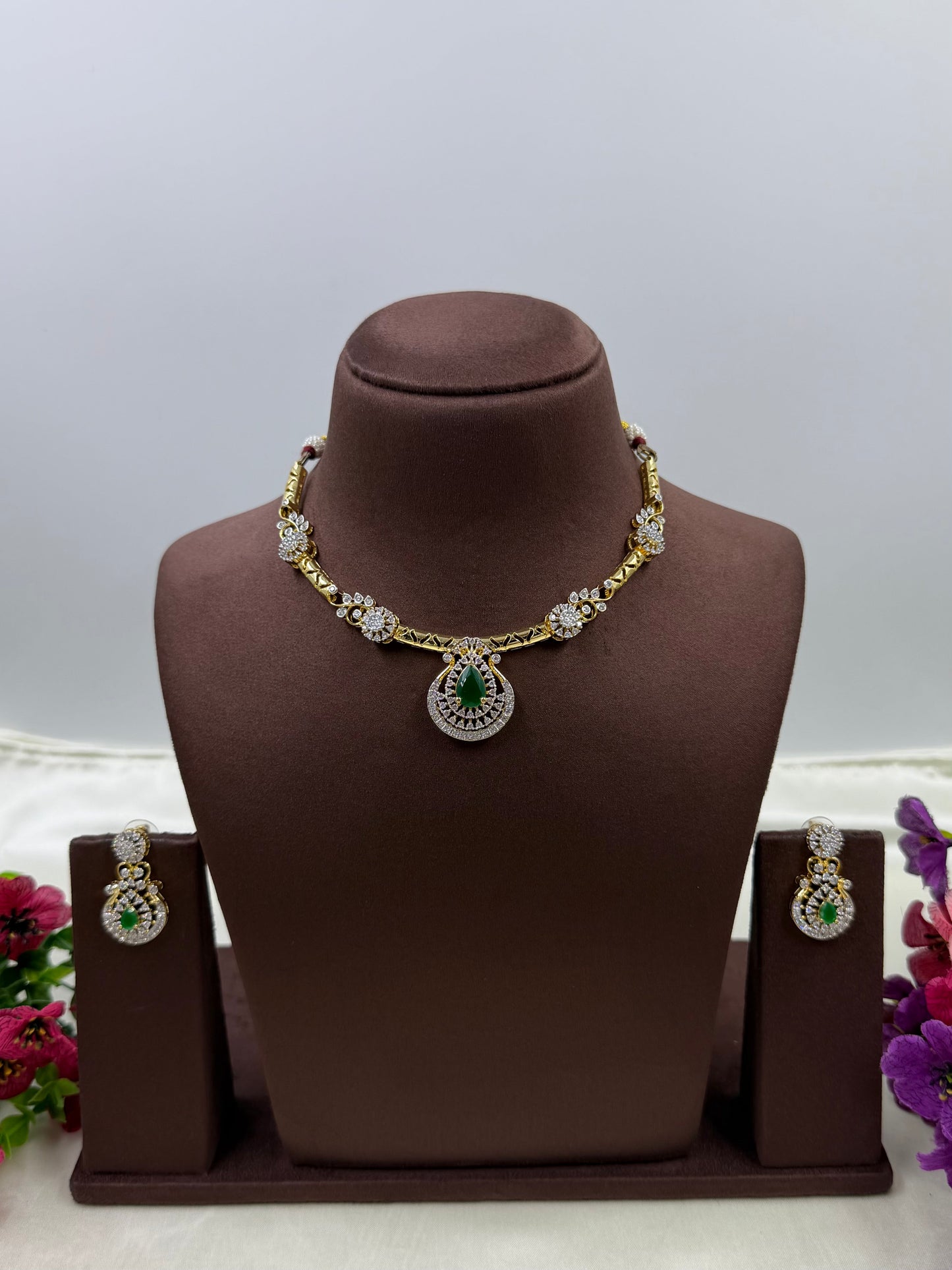 Falak Tow Tone Hasli Necklace