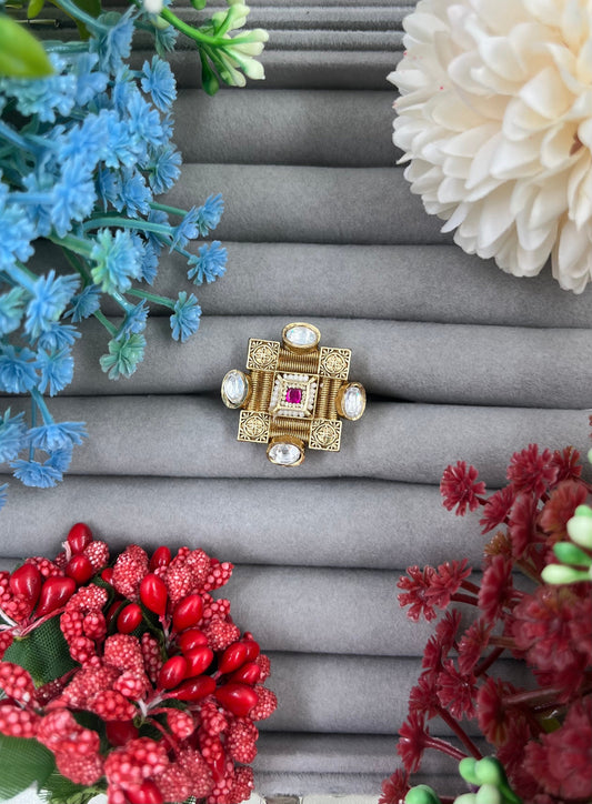 Rajwadi Finger Ring