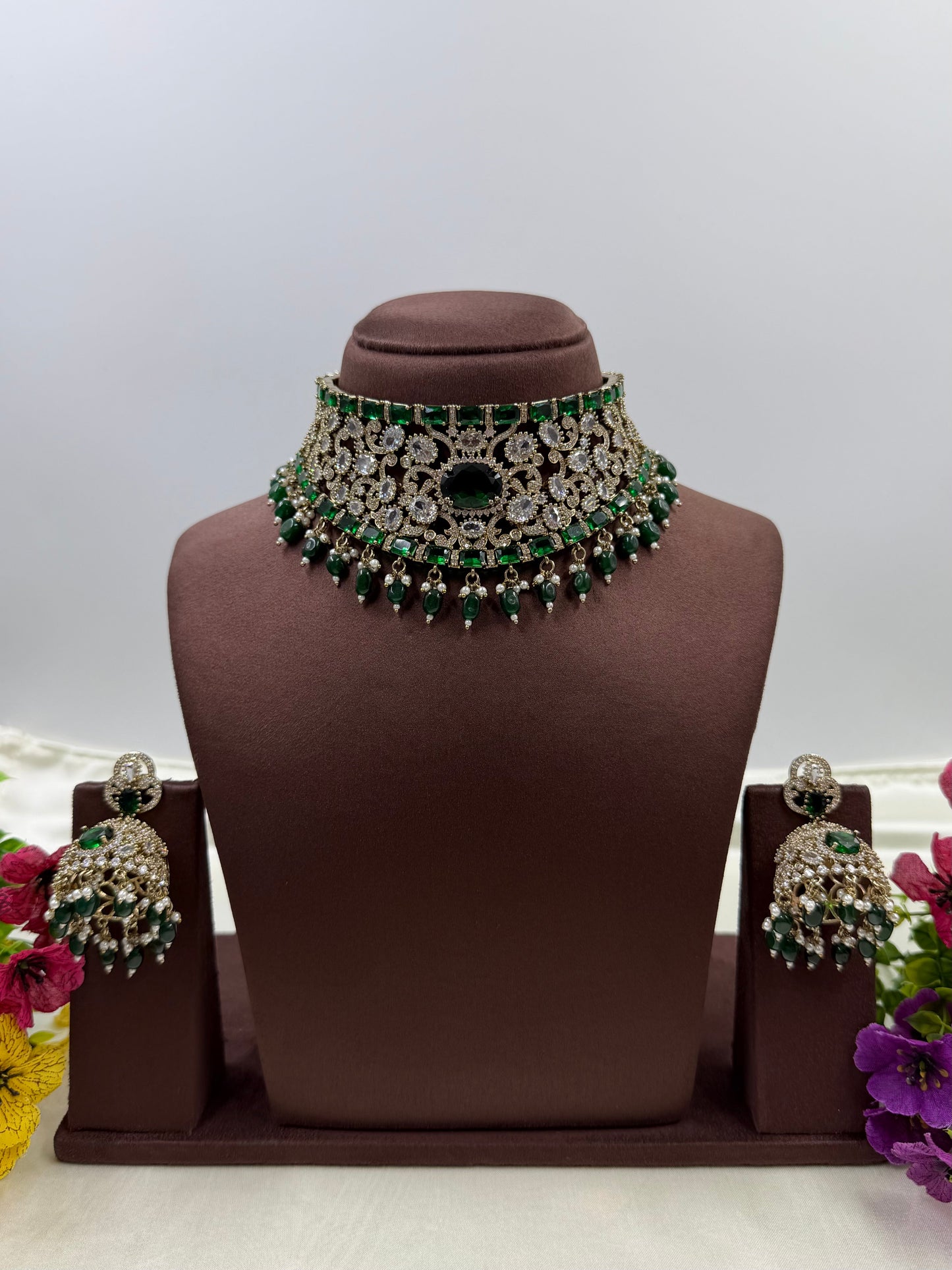 Kritika Premium Victorian Choker Necklace Set