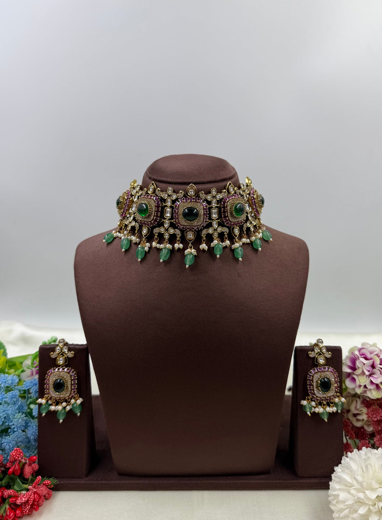 Drishti Victorian Choker Necklace Set