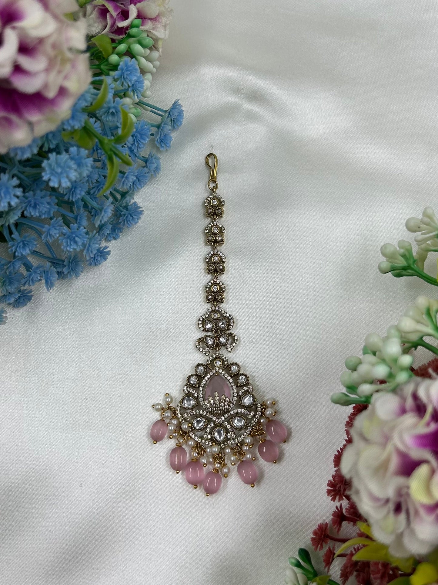 Taniya Victorian Mang Tika