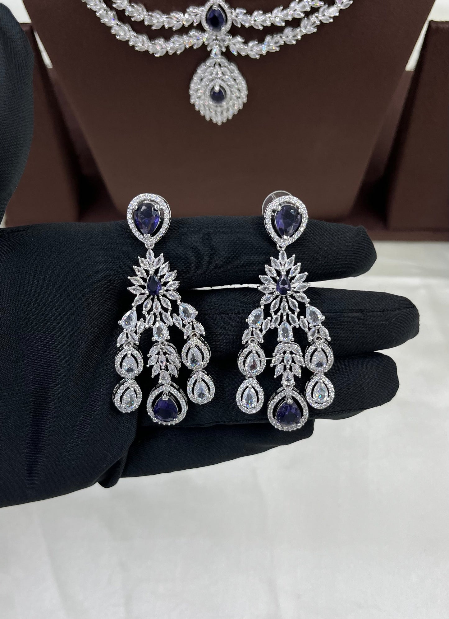 Noble Premium Ad Necklace